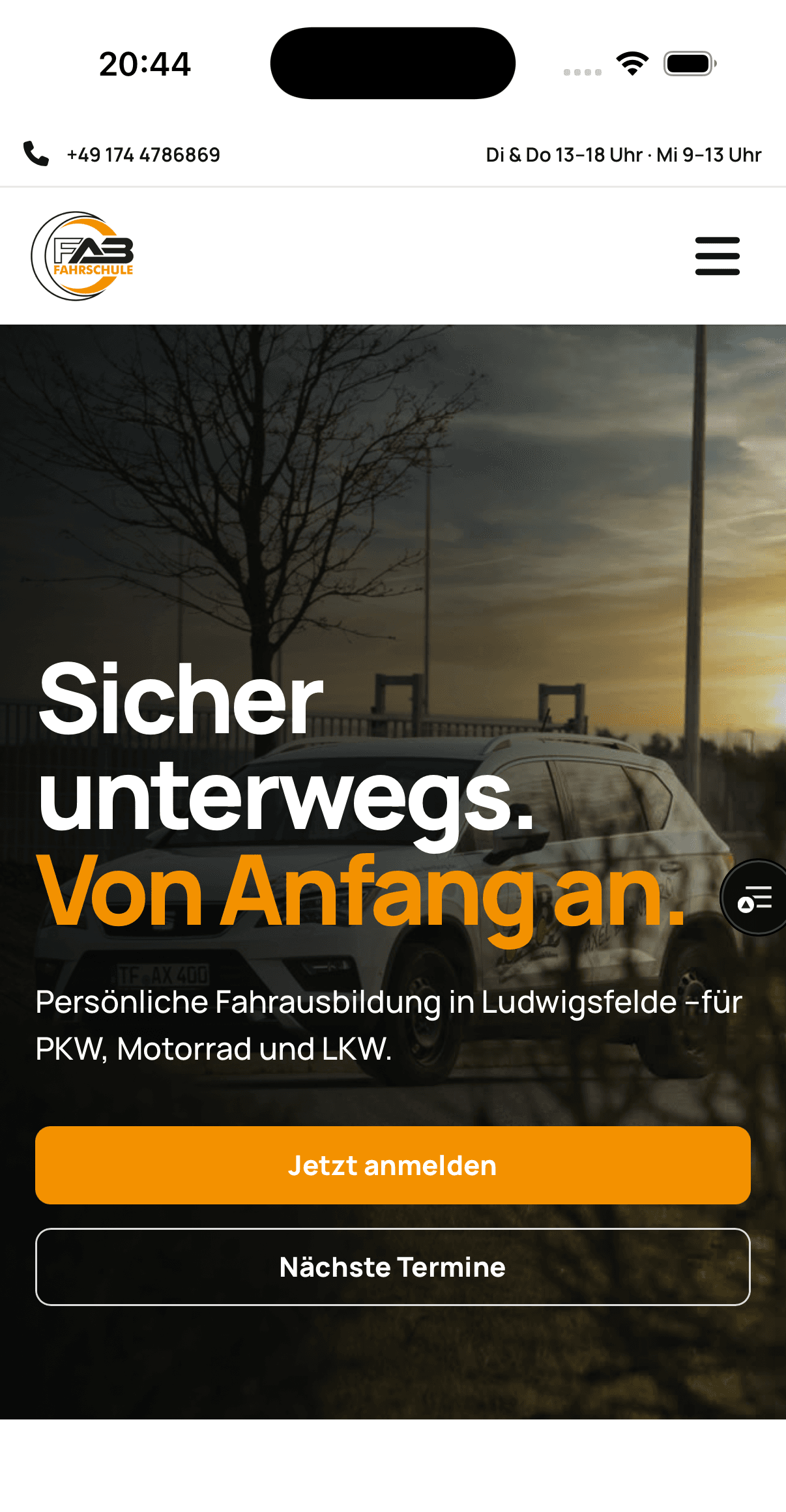 Startseite der Fahrschule Bernburg auf Desktop und Smartphone – große Smartphoneansicht